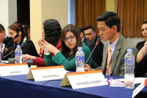 Tres resoluciones más en la Segunda Comisión